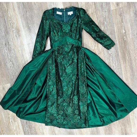 Raoul Arango Sz 2 Emerald Green Lace Taffeta Train Renaissance Dress Gown Formal - Picture 1 of 12
